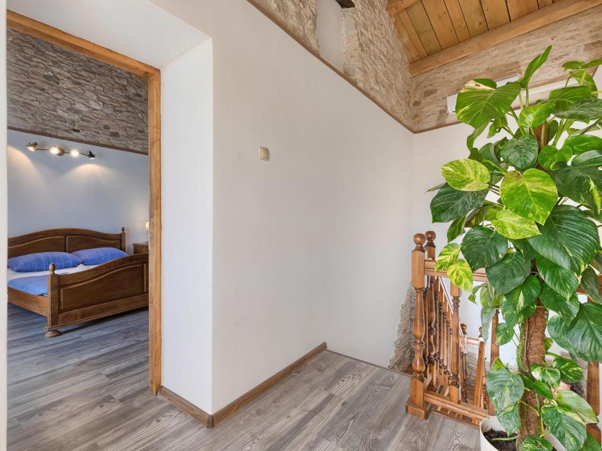 Evelina By Interhome
