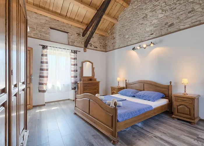 Holiday Home Evelina By Interhome